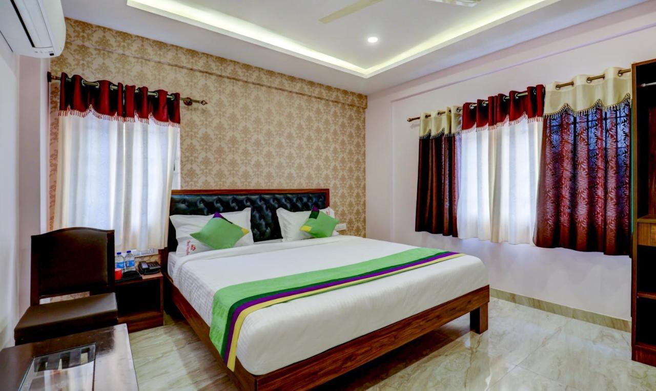 Treebo Three Street Inn Bangalore Buitenkant foto